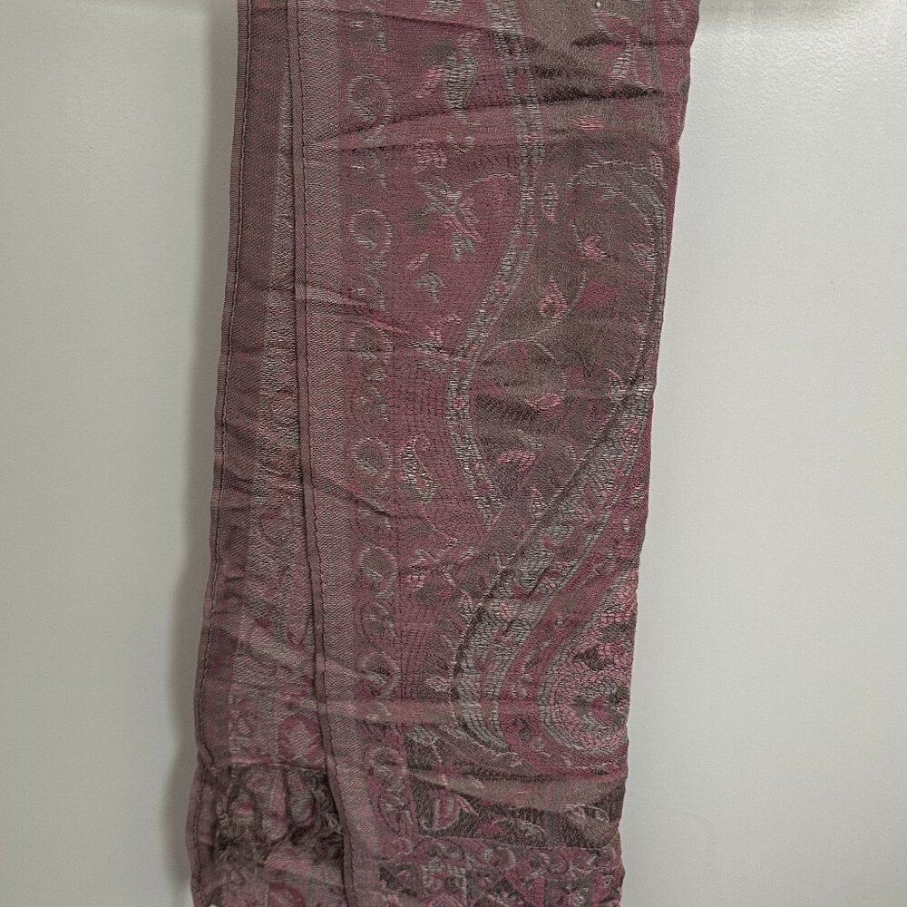 Mauve & Taupe Paisley Woven Scarf with Fringe